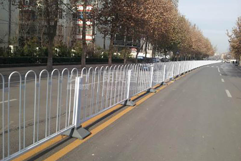 道路护栏